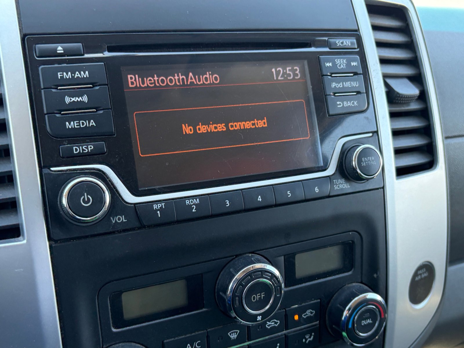 Used 2017 Nissan Frontier SV w/ SV Value Truck Package AWD/4WD image 25