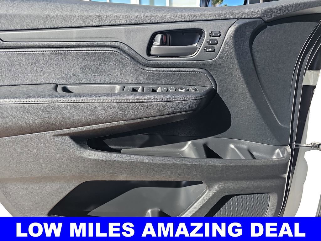 Used 2024 Honda Odyssey EX-L image 28