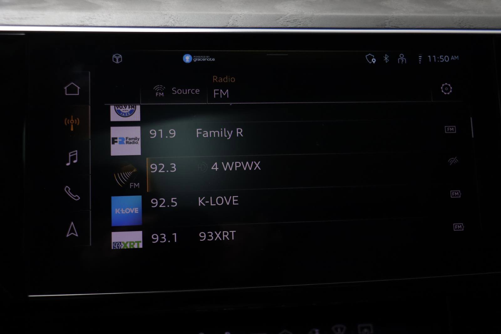 Used 2024 Audi Q8 e-tron Prestige w/ Prestige Package image 8