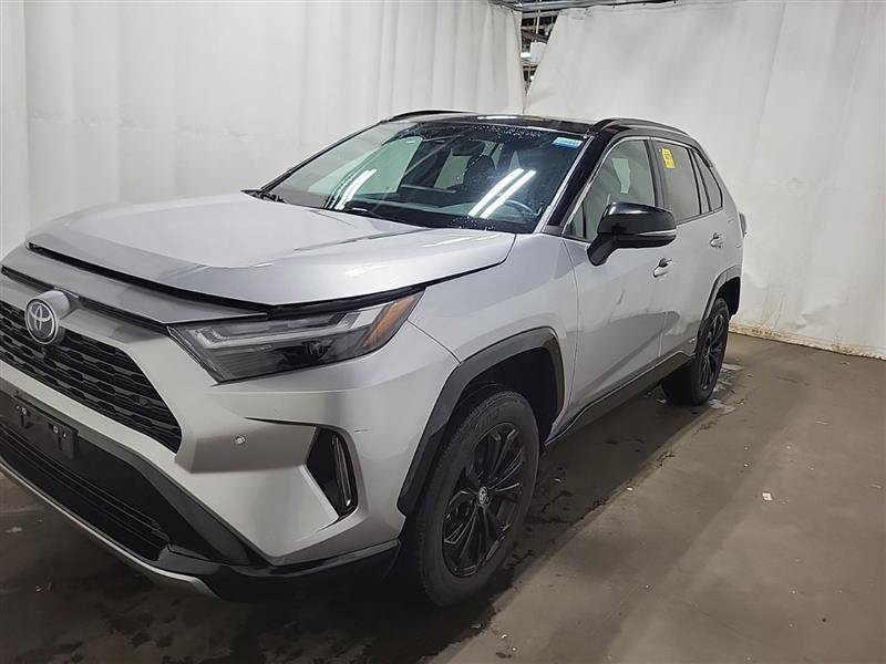 Used 2023 Toyota RAV4 XSE AWD/4WD image 1