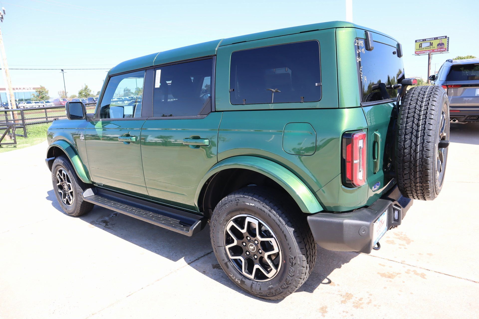 New 2025 Ford Bronco Outer Banks image 23