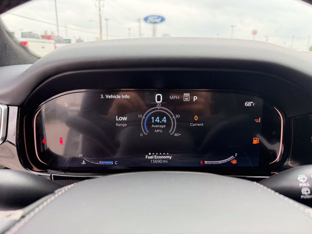 Used 2025 Jeep Grand Wagoneer L Series II Obsidian w/ Quick Order Packagew 28T image 40