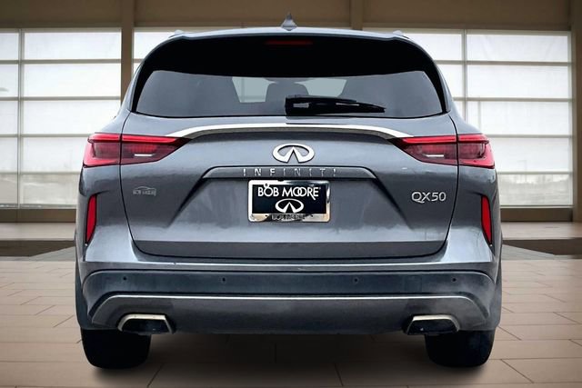 Used 2021 INFINITI QX50 Luxe w/ Appearance Package image 4