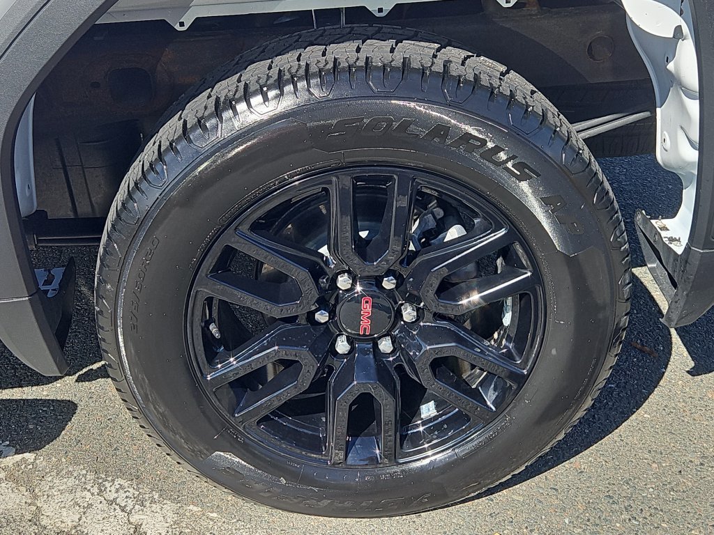 Used 2024 GMC Sierra 1500 Elevation AWD/4WD image 8