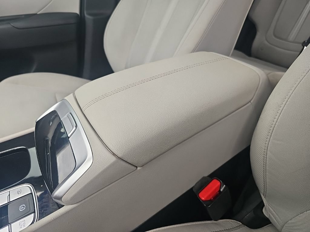 Certified 2025 Hyundai Tucson SEL AWD/4WD image 23