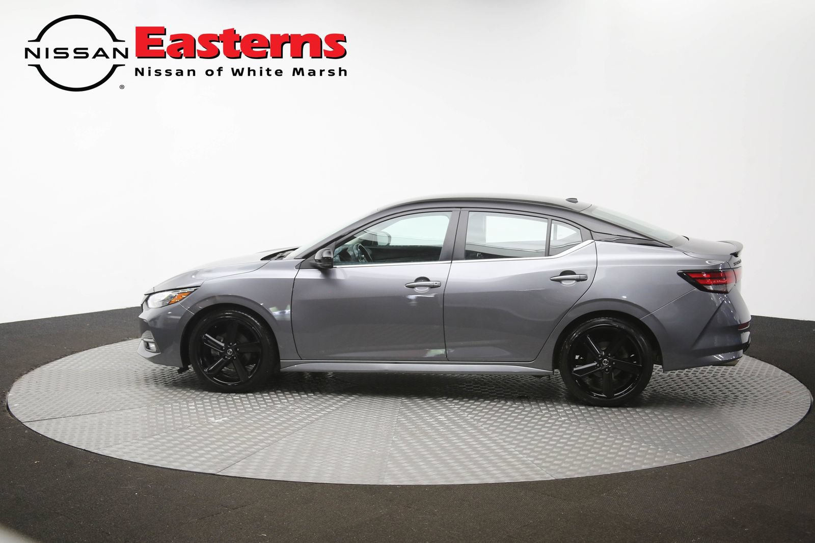 Used 2023 Nissan Sentra SR w/ Midnight Edition Package FWD image 58