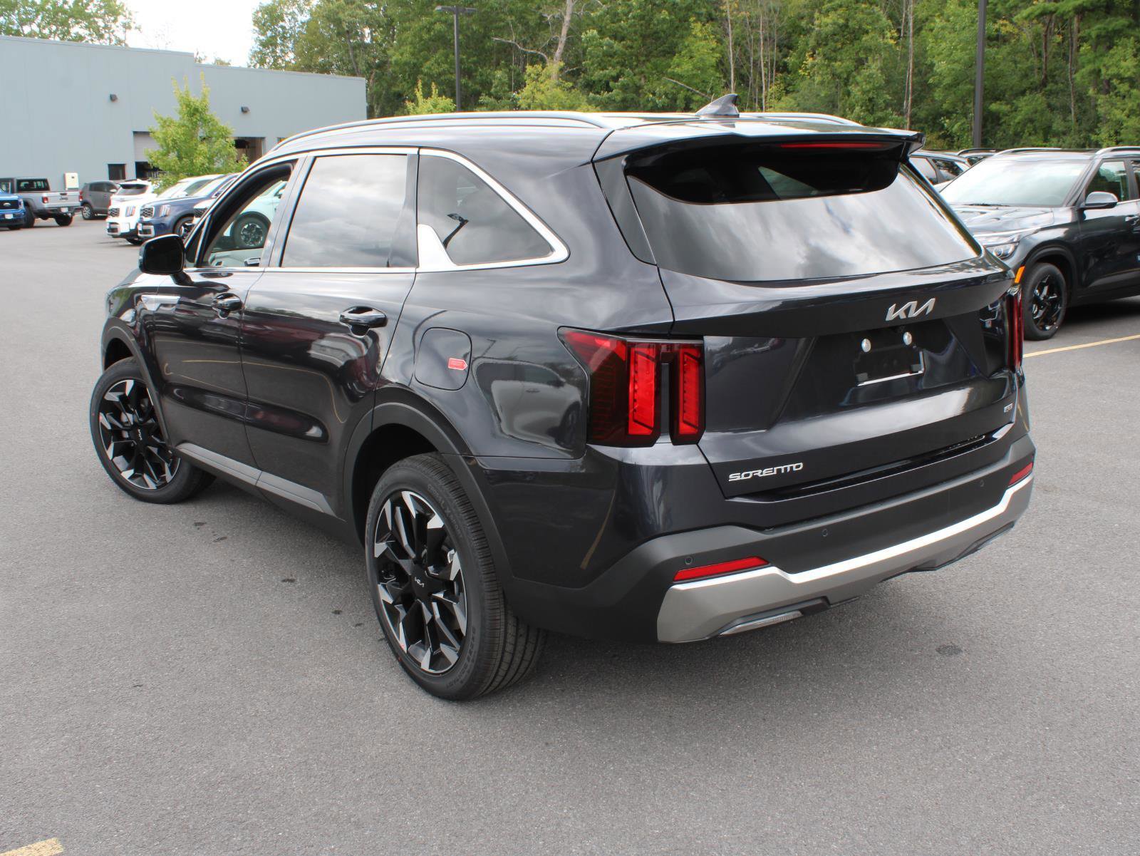 New 2026 Kia Sorento EX image 7