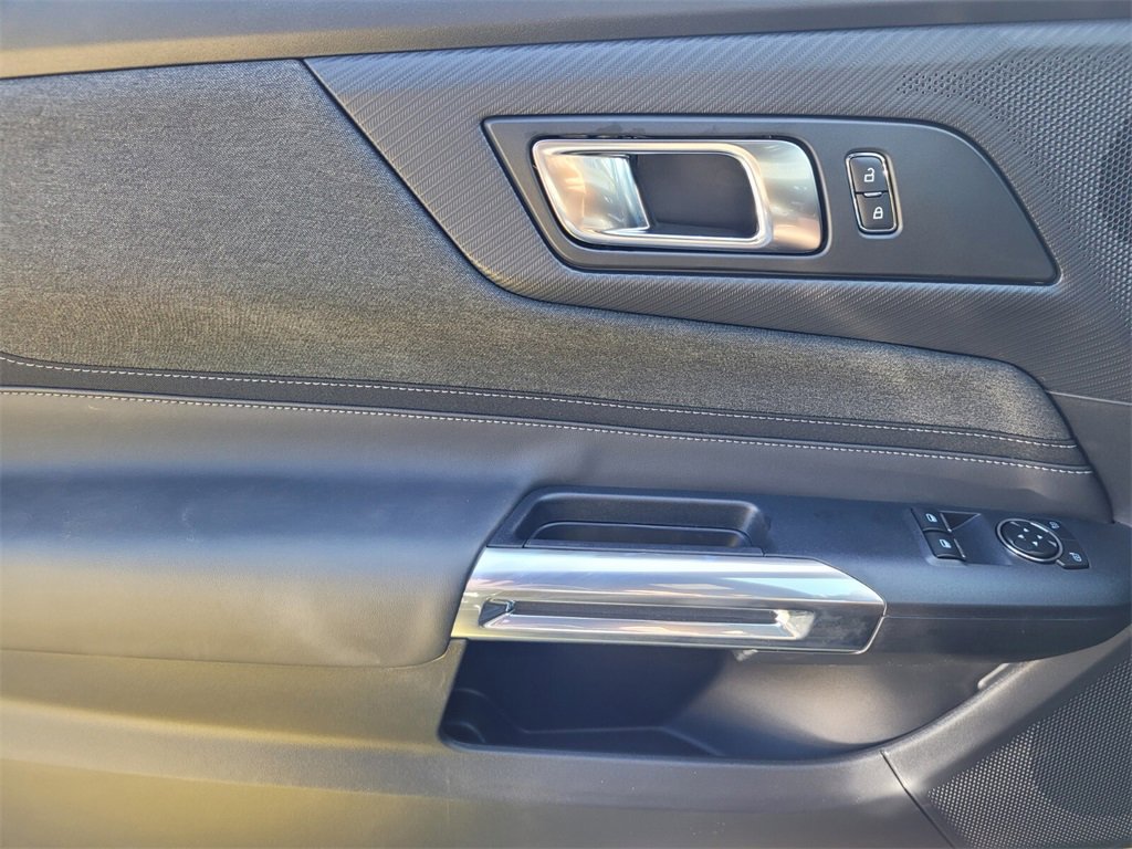 New 2025 Ford Mustang Coupe image 20