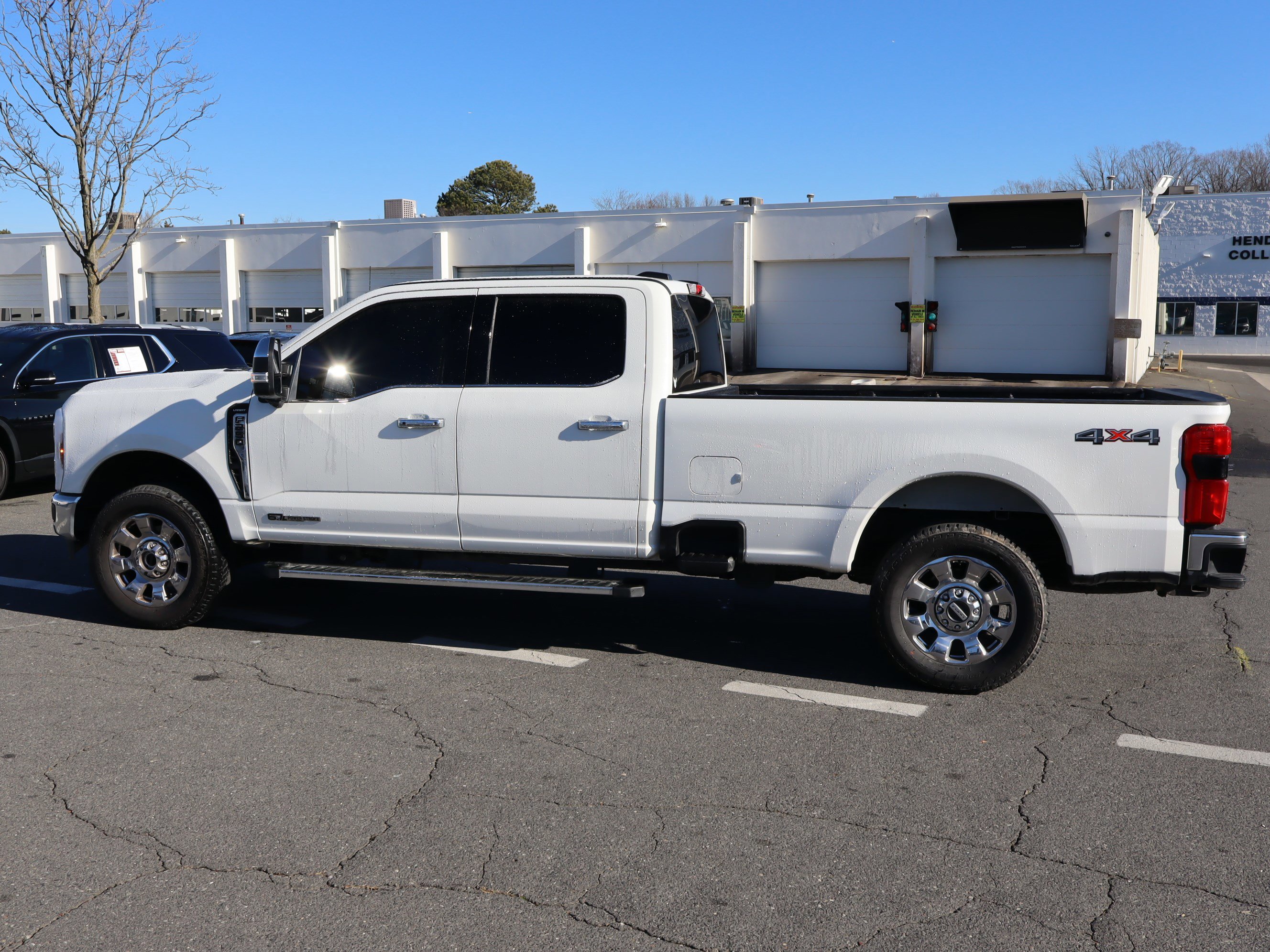Used 2025 Ford F250 Lariat w/ Chrome Package image 18