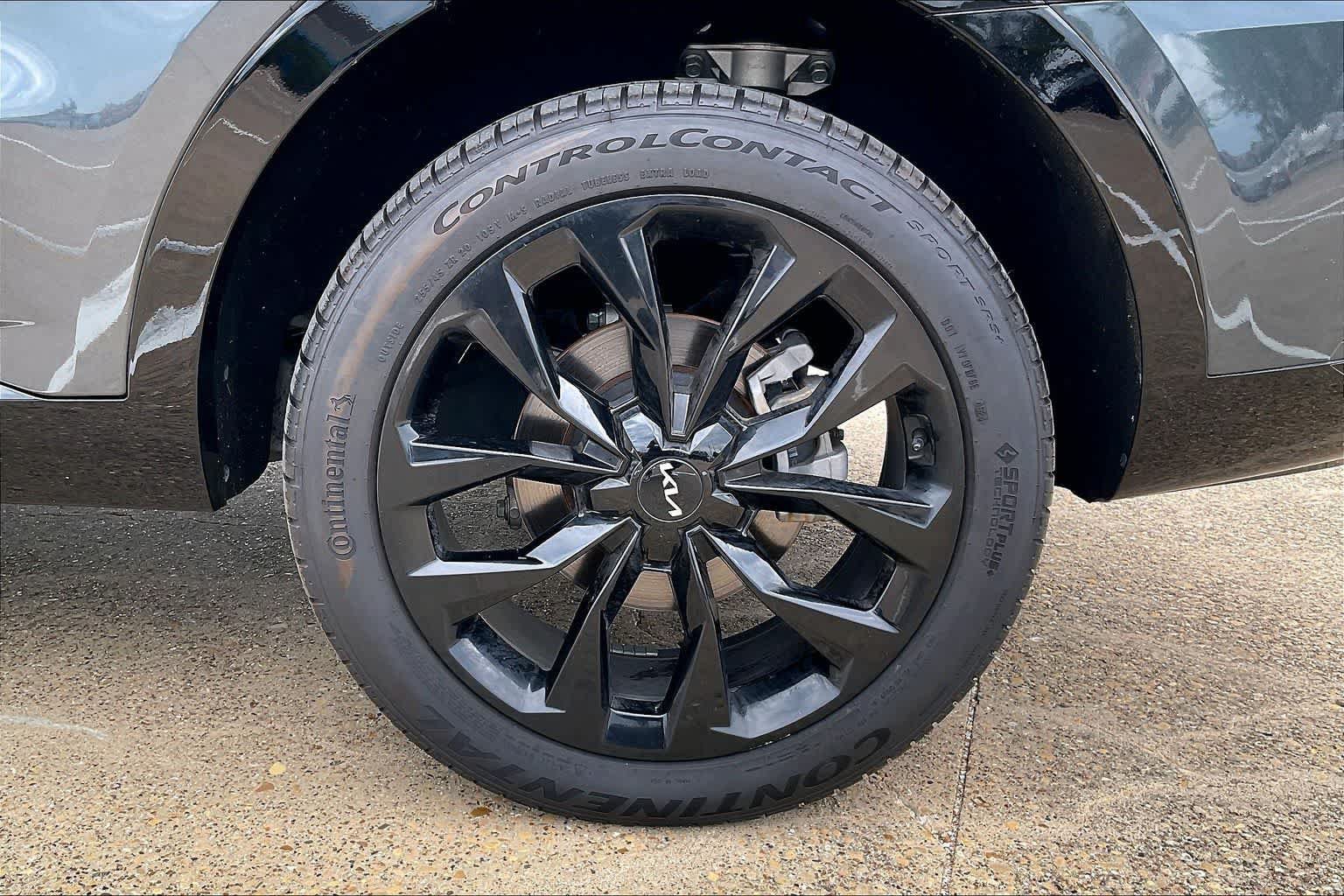 Certified 2023 Kia Sorento SX AWD/4WD image 8