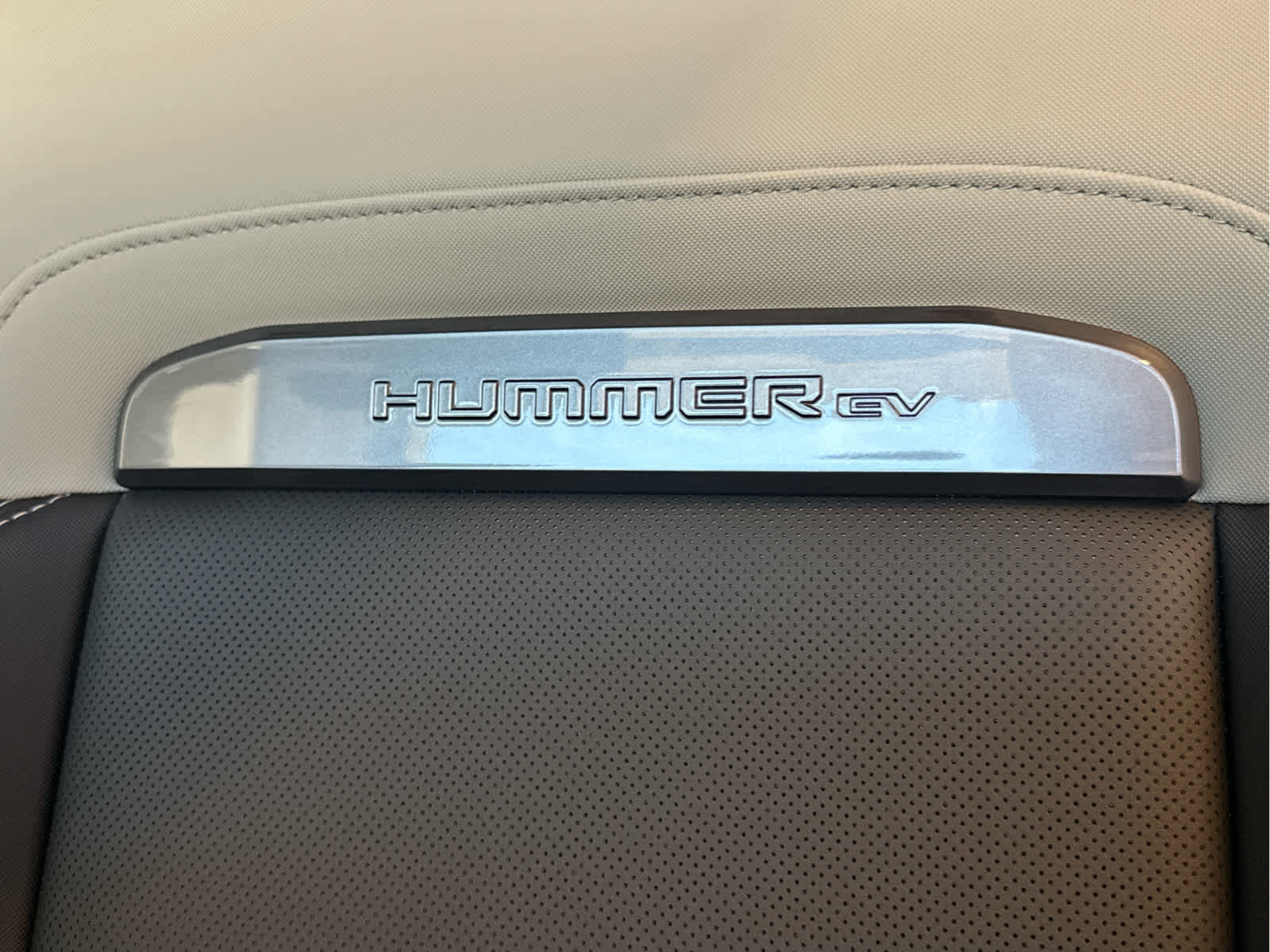 New 2026 GMC Hummer EV 4x4 Crew Cab image 24