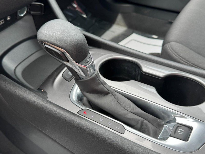 Used 2024 Chevrolet Malibu LS w/ Driver Confidence Package FWD image 18