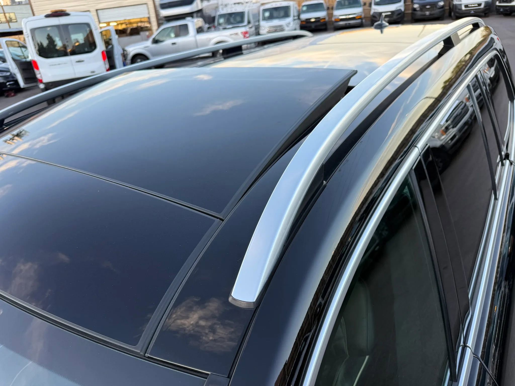 Used 2015 Mercedes-Benz GL 550 4MATIC image 18