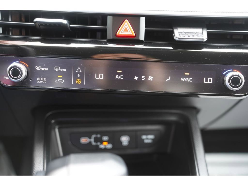 Used 2026 Kia K5 LXS FWD image 17
