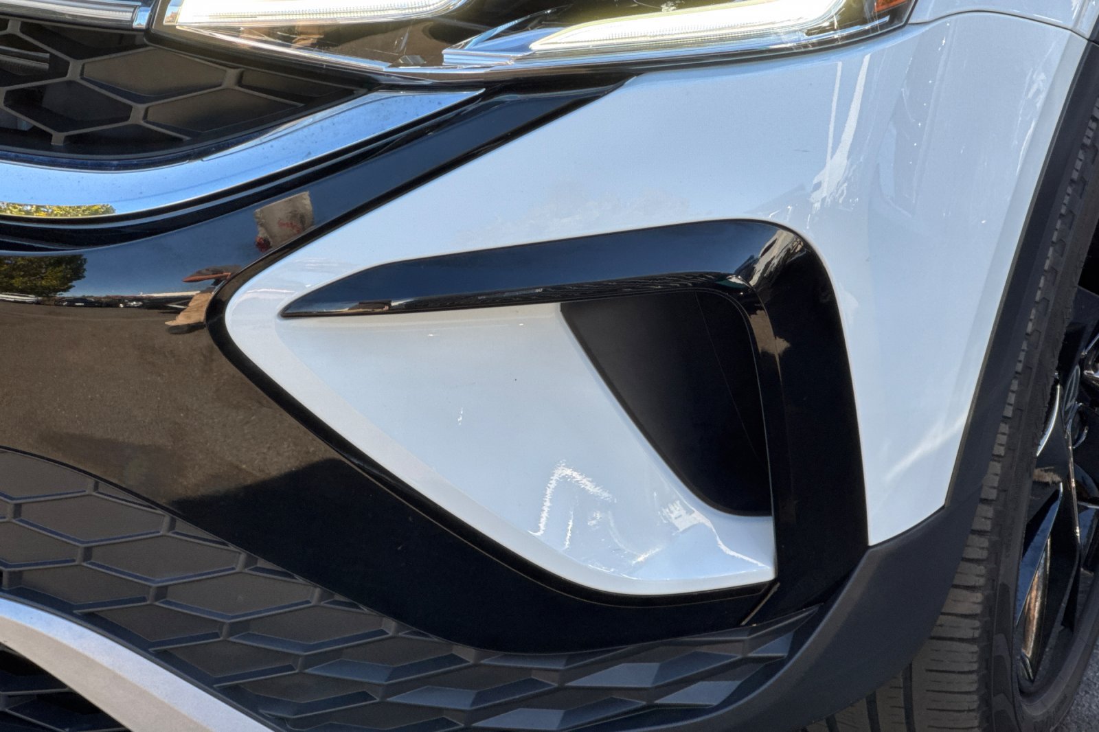 Used 2022 Volkswagen Taos SEL w/ Panoramic Sunroof Package FWD image 48