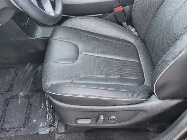 Used 2024 Hyundai Palisade SEL FWD image 20