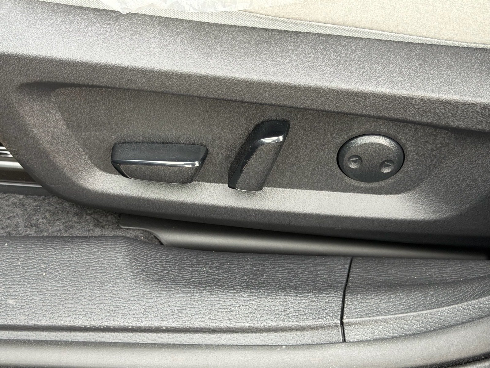 New 2026 Mitsubishi Outlander SE AWD/4WD image 23