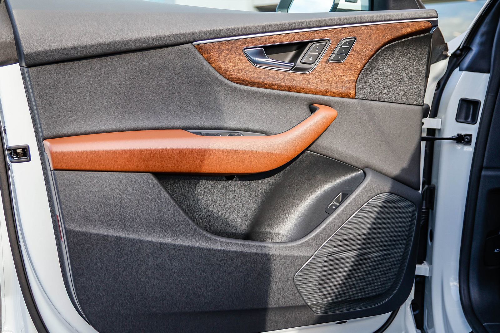 Certified 2025 Audi Q8 Premium w/ Black Optic Package image 23