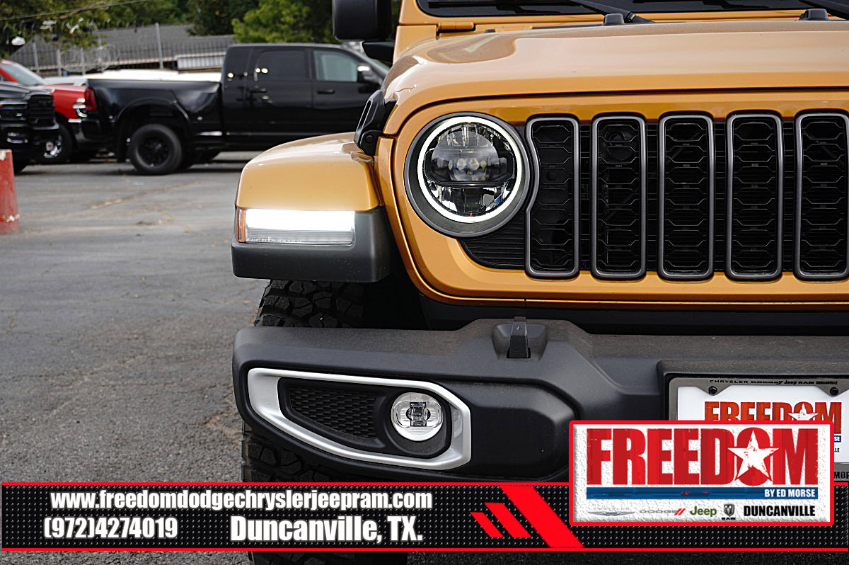 New 2026 Jeep Gladiator Sport AWD/4WD image 43