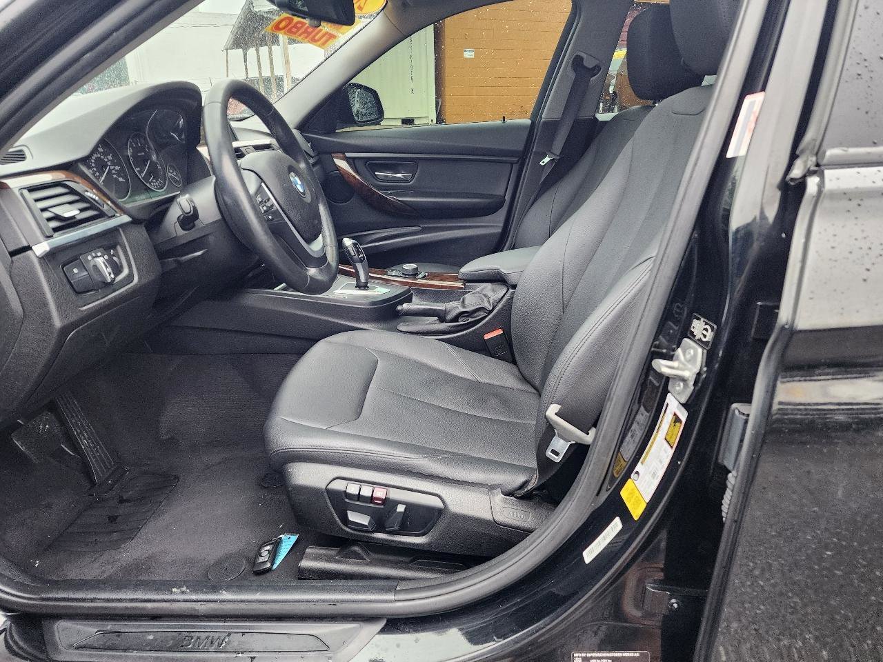 Used 2015 BMW 328i Sedan image 12