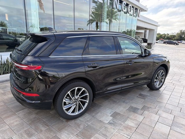 New 2025 Lincoln Corsair Grand Touring w/ Equipment Group 301A AWD/4WD image 2