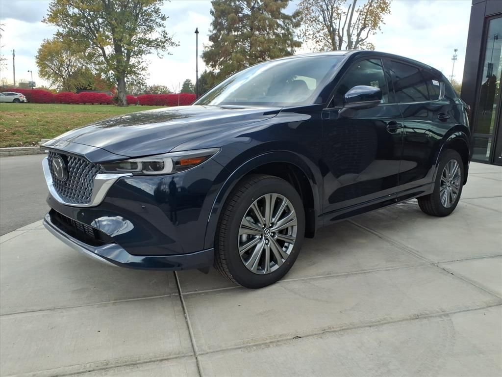 New 2025 MAZDA CX-5 Signature image 3