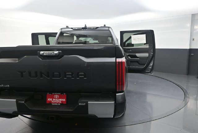 Used 2026 Toyota Tundra Limited AWD/4WD image 44