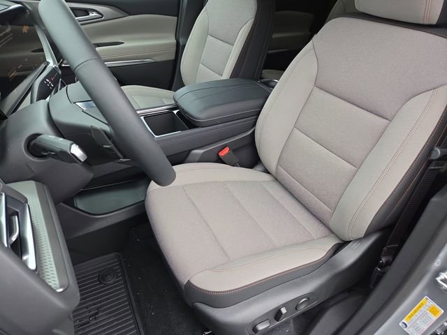 New 2026 Chevrolet Traverse LT image 19