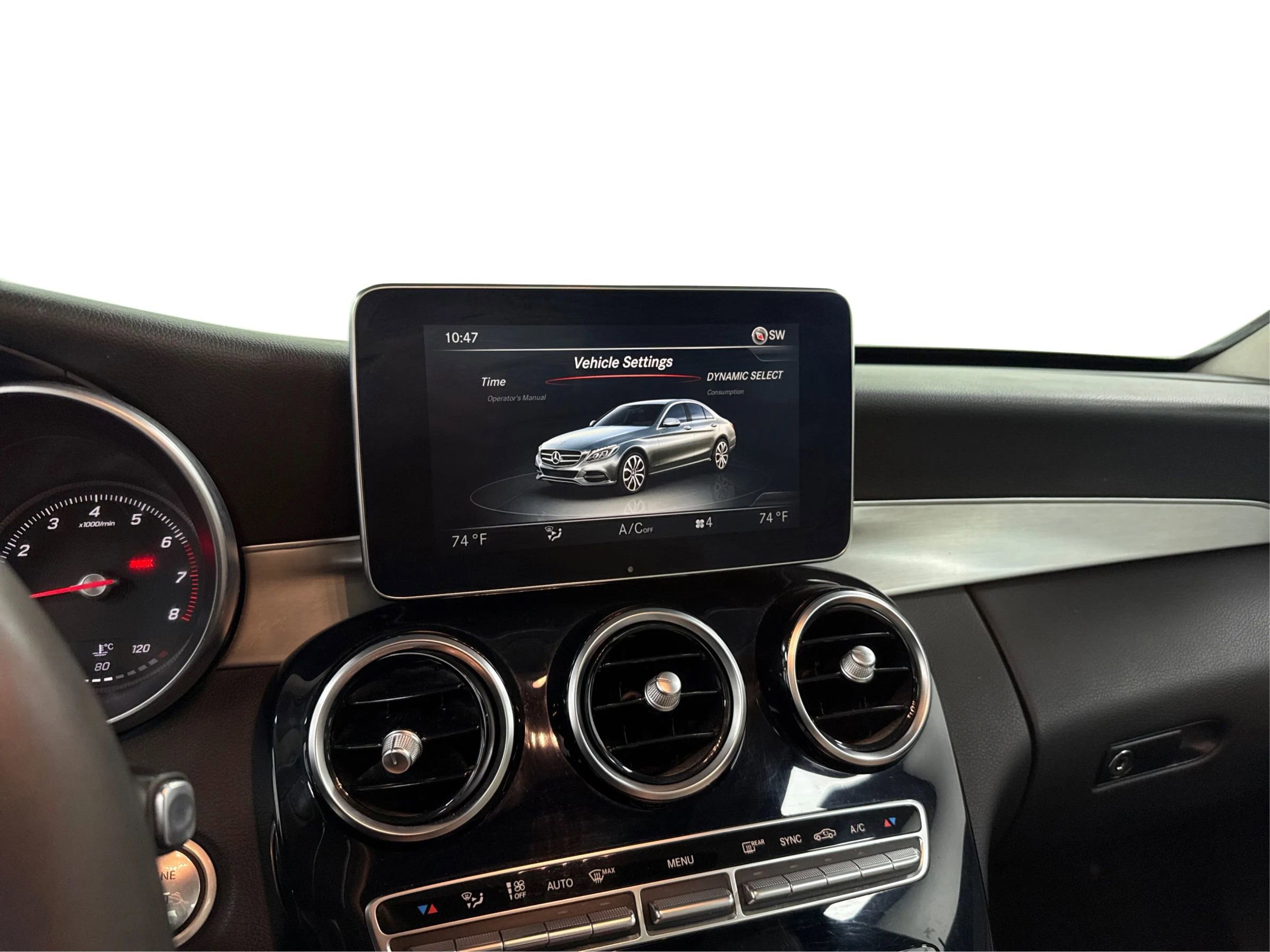 Used 2016 Mercedes-Benz C 300 4MATIC Sedan image 12