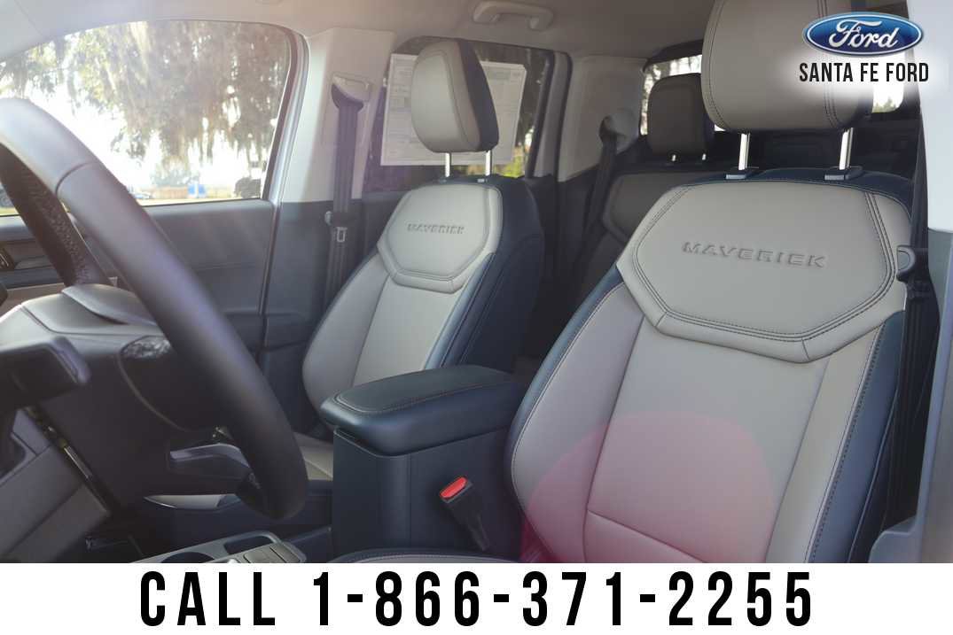 New 2025 Ford Maverick Lariat w/ 4K Tow Package image 18