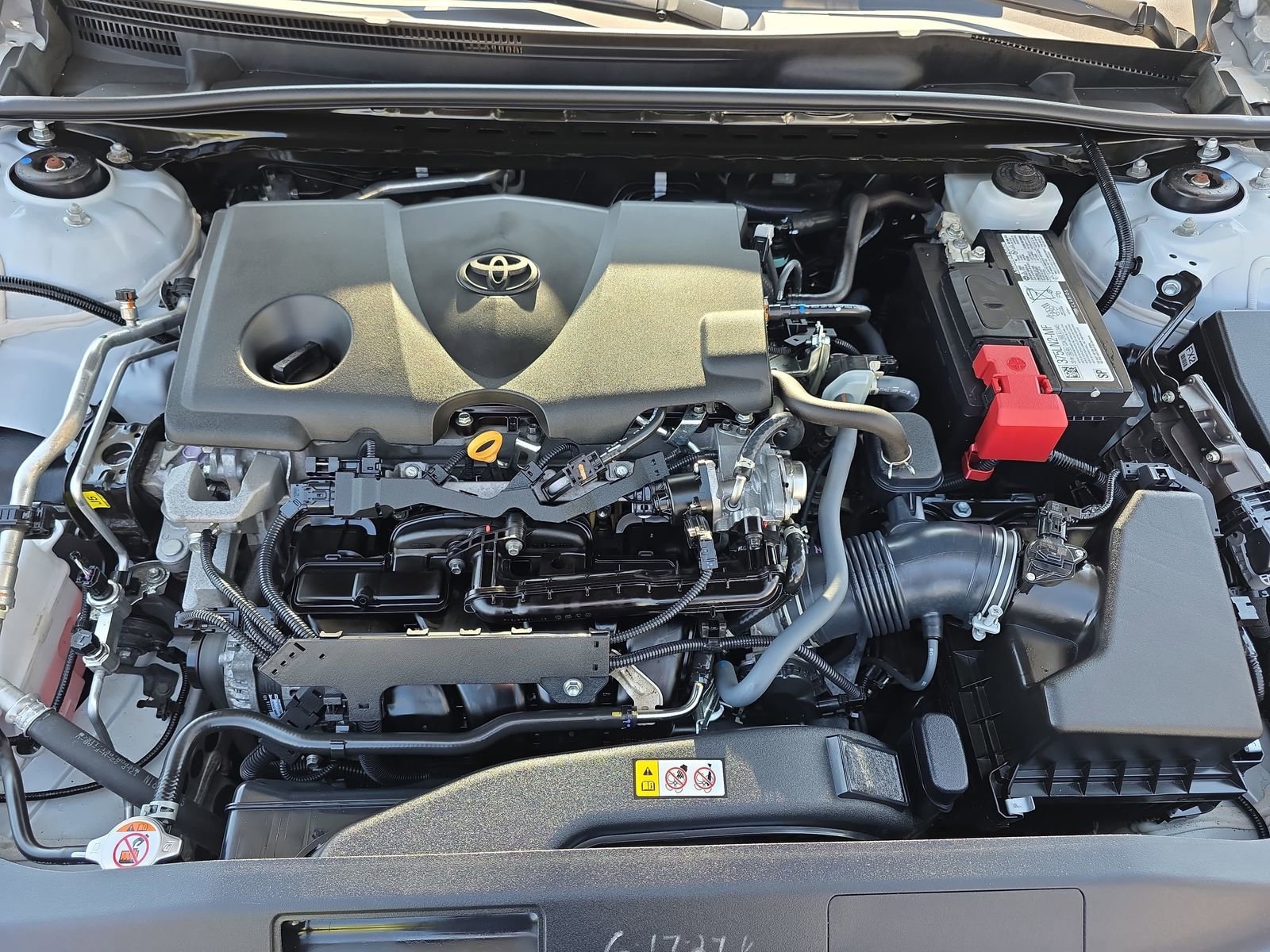 Used 2023 Toyota Camry XSE image 28