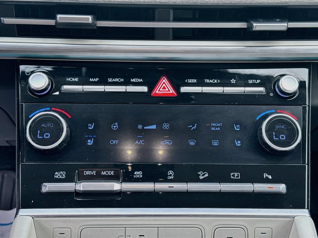 Used 2024 Hyundai Santa Fe Calligraphy AWD/4WD image 16