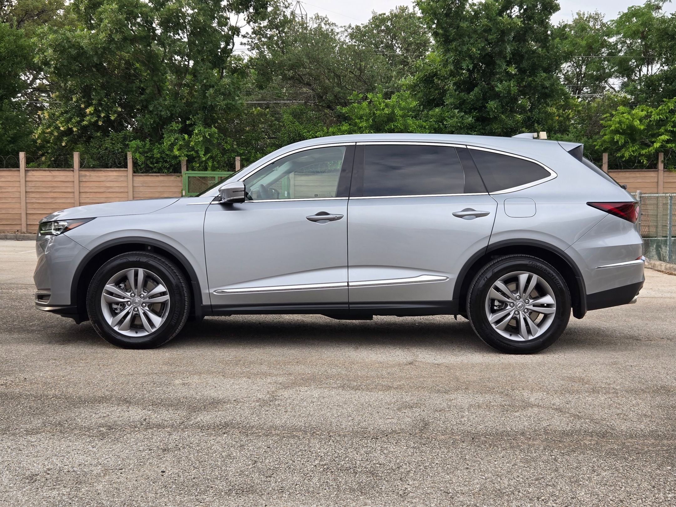Certified 2026 Acura MDX SH-AWD image 7