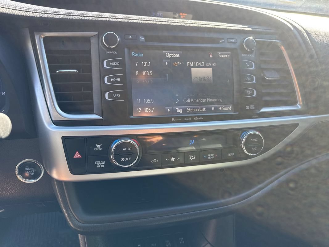 Used 2018 Toyota Highlander SE AWD/4WD image 38