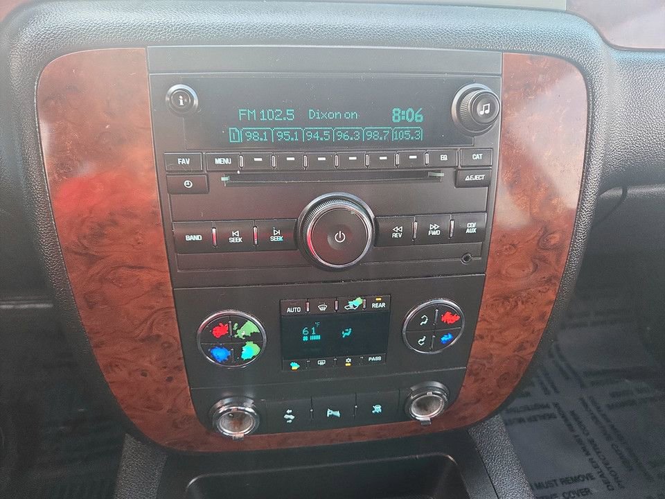 Used 2011 Chevrolet Tahoe LT w/ Texas Edition image 22