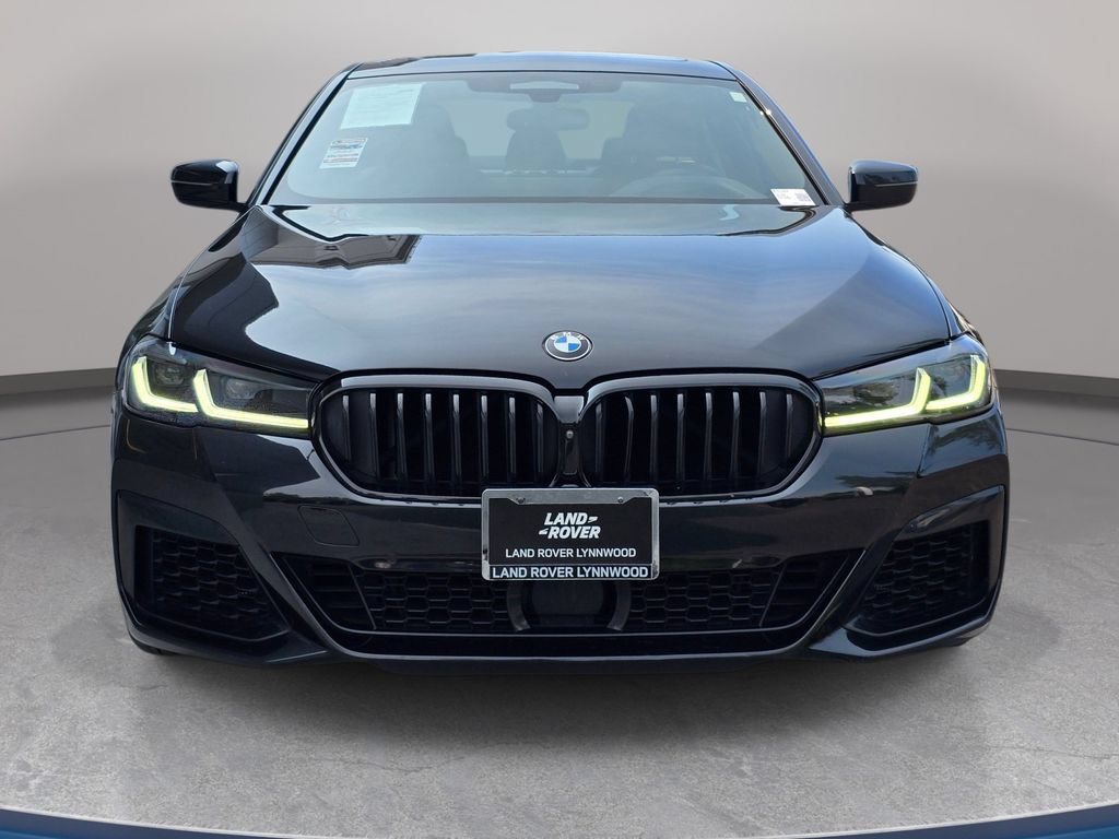 Used 2021 BMW M550i xDrive w/ Executive Package AWD/4WD image 3