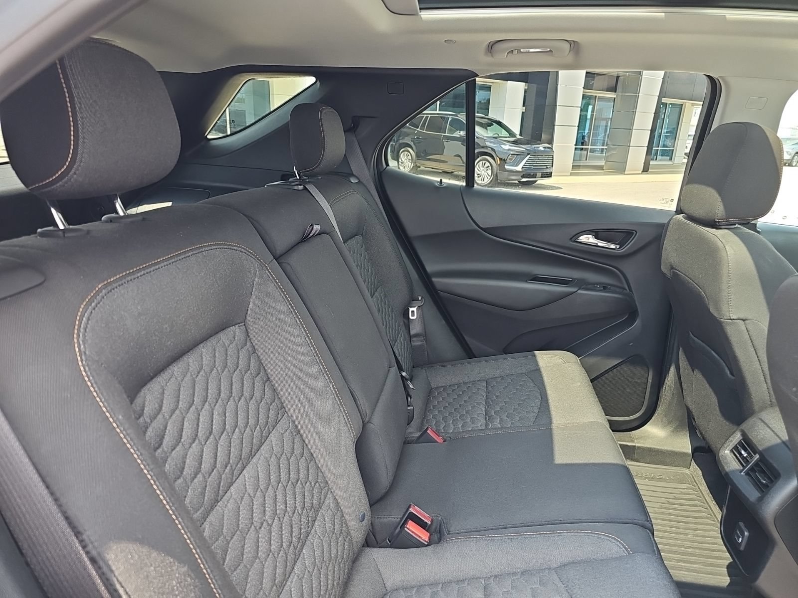 Used 2019 Chevrolet Equinox LT FWD image 30