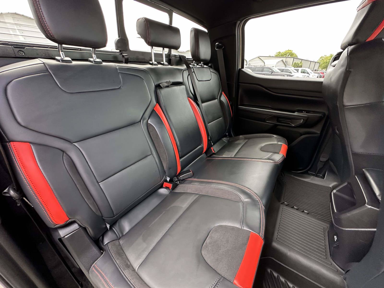 Used 2025 Ford Ranger Raptor AWD/4WD image 24