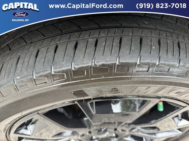 Used 2022 Kia Telluride EX w/ EX Premium Package AWD/4WD image 14