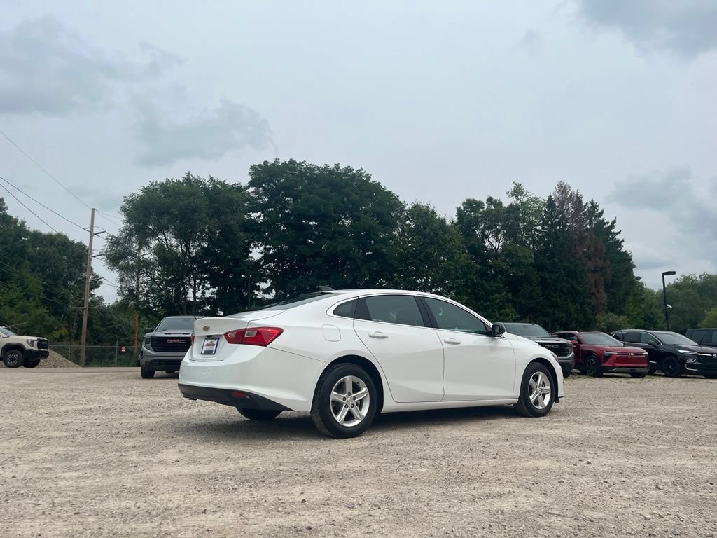 Used 2023 Chevrolet Malibu LS FWD image 7