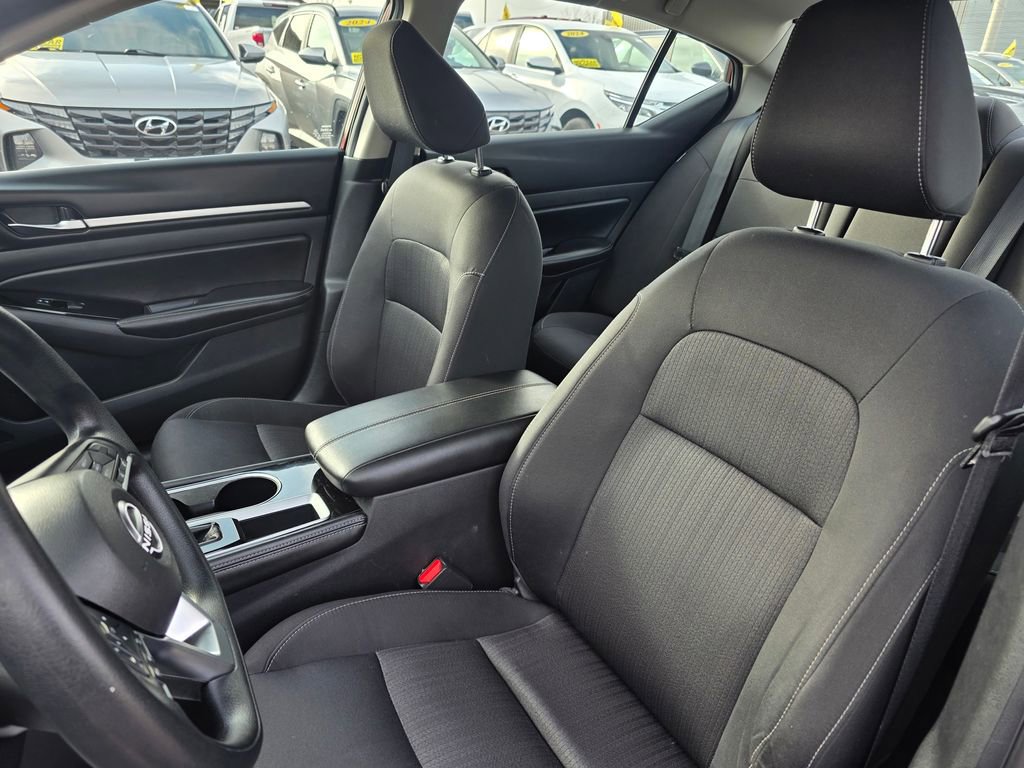 Used 2023 Nissan Altima 2.5 SV image 26