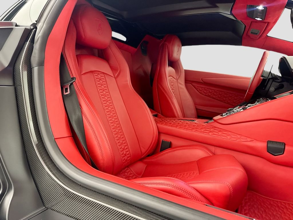 Used 2018 Lamborghini Aventador S image 29