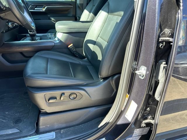 Used 2024 GMC Sierra 1500 SLT AWD/4WD image 15
