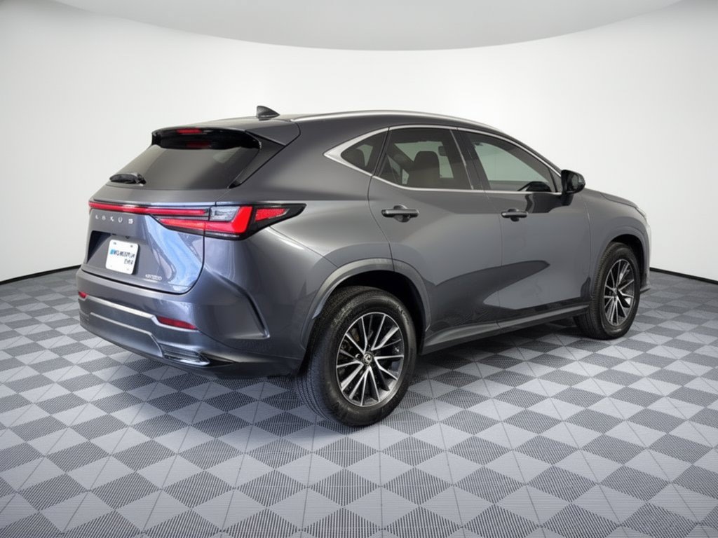 Used 2022 Lexus NX 250 FWD w/ Towing Package (2000 Lbs) image 9