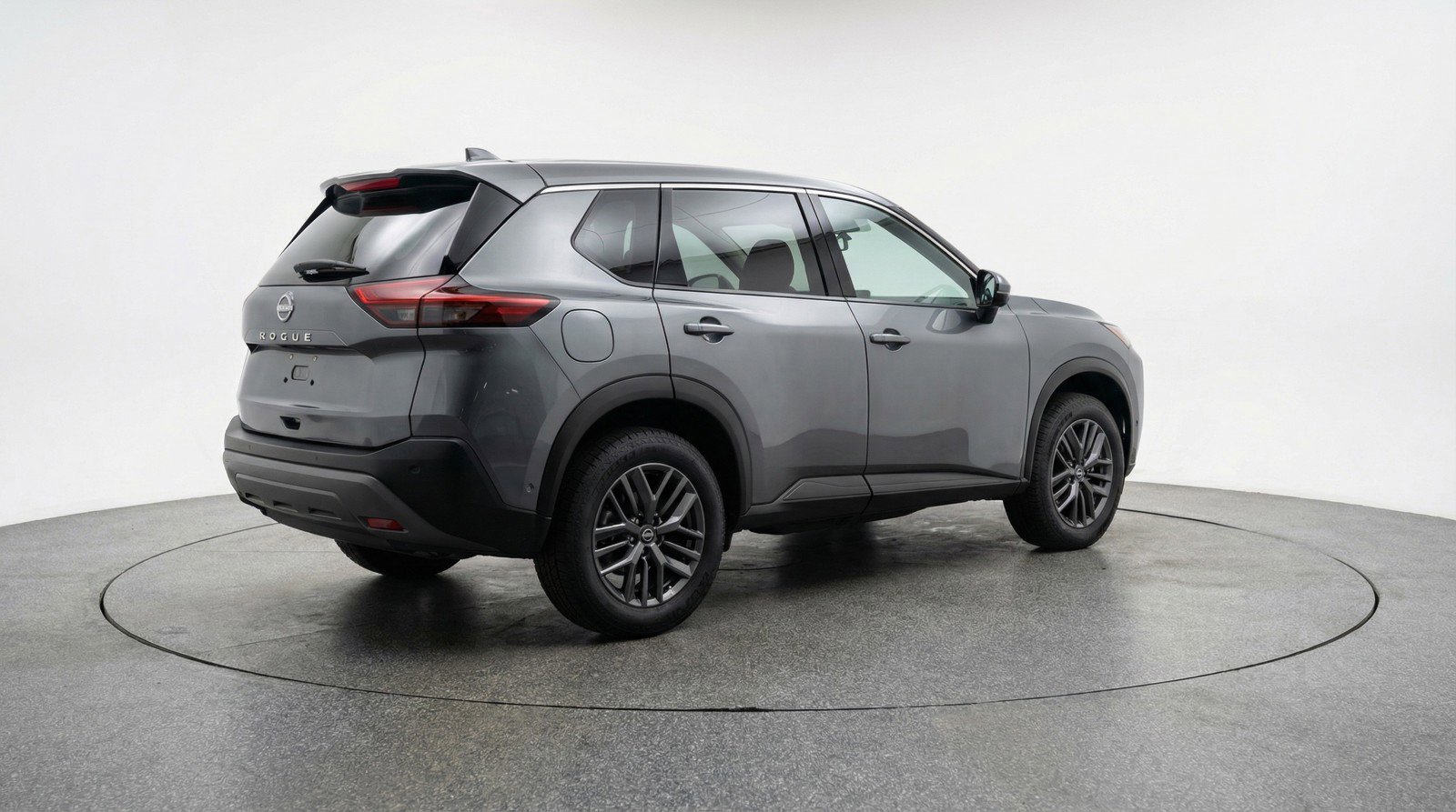 Used 2023 Nissan Rogue S image 9