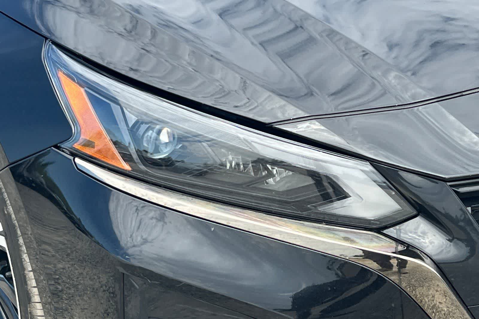Used 2024 Nissan Altima 2.5 SR FWD image 33