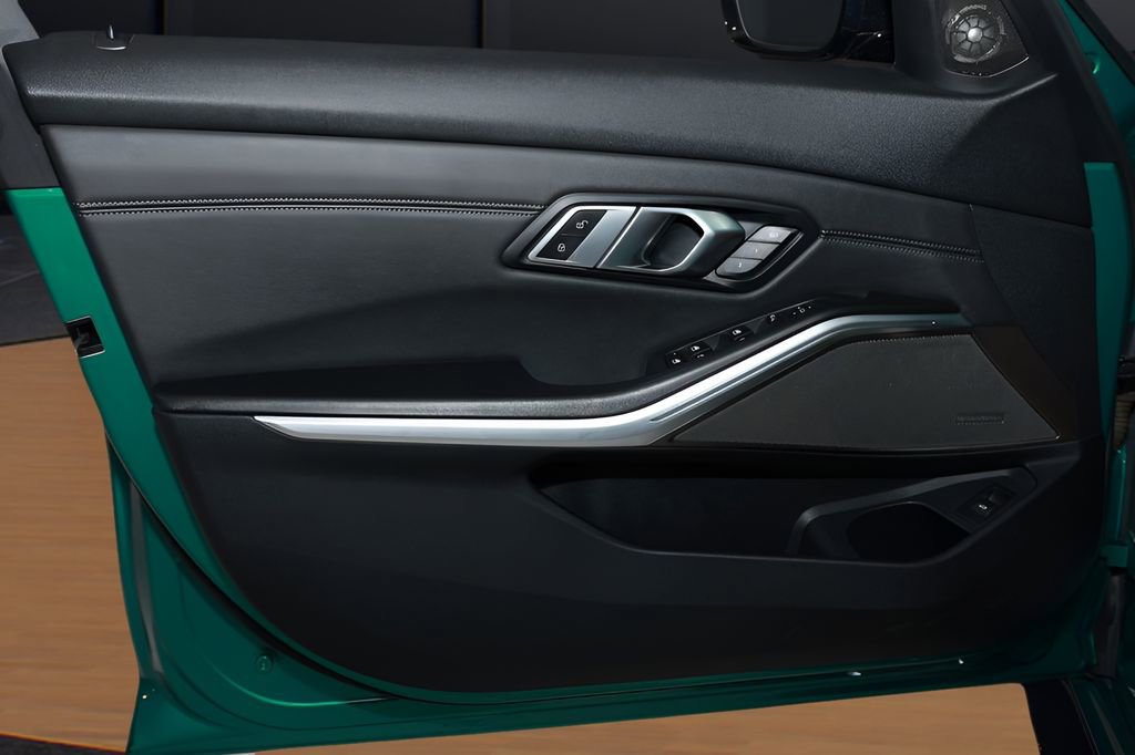 Used 2023 BMW M3 Competition image 26