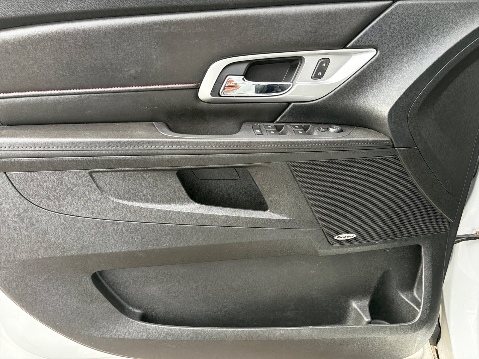 Used 2017 GMC Terrain SLE w/ Driver Alert Package I AWD/4WD image 12