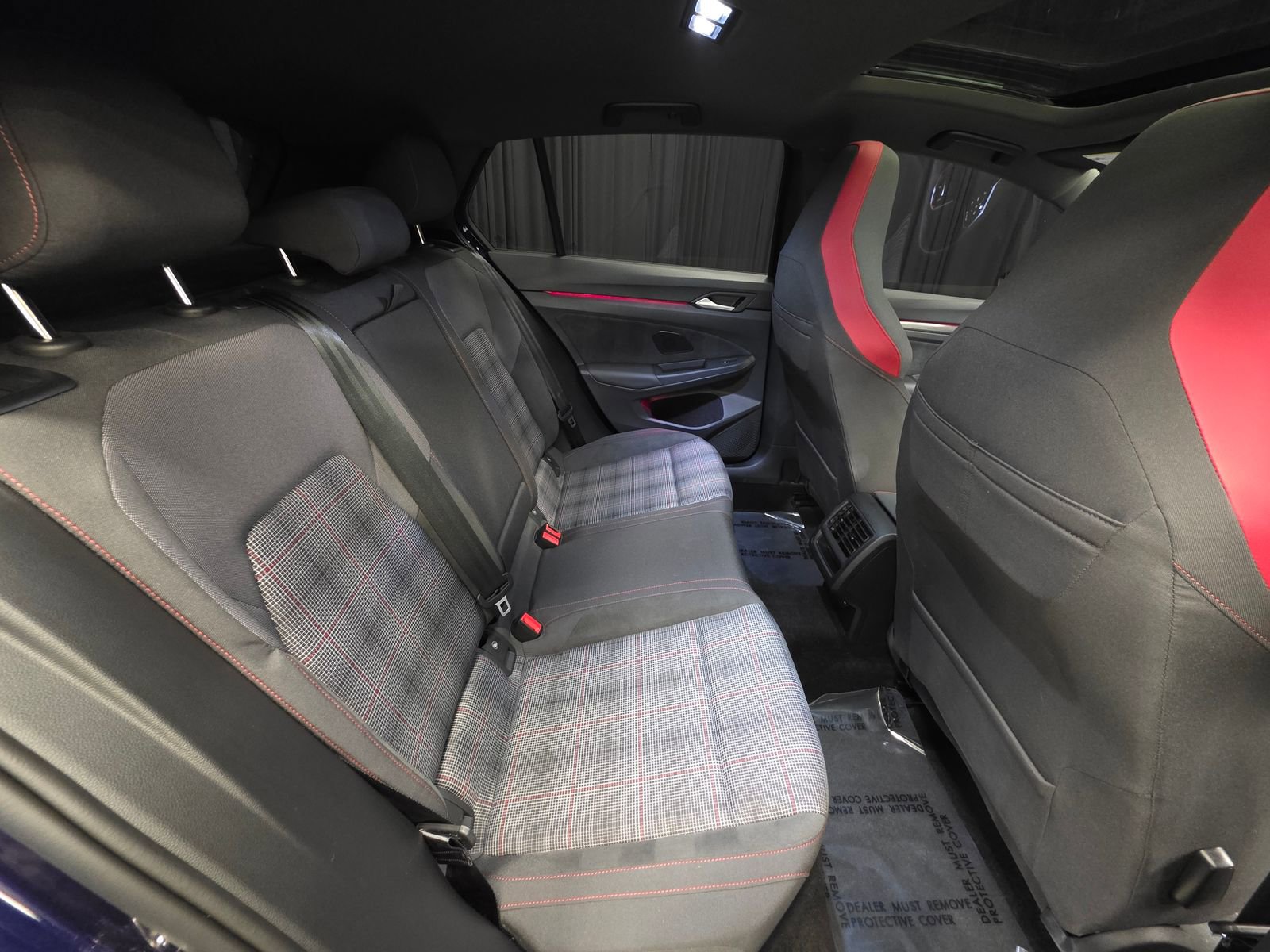 Used 2024 Volkswagen GTI SE FWD image 34
