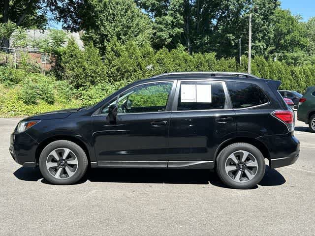 Used 2017 Subaru Forester 2.5i Premium AWD/4WD image 2